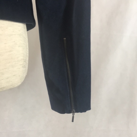 NWT Hinge Velvet Cropped Navy Blue Blazer with Suede Lapel Size M - Picture 5 of 11